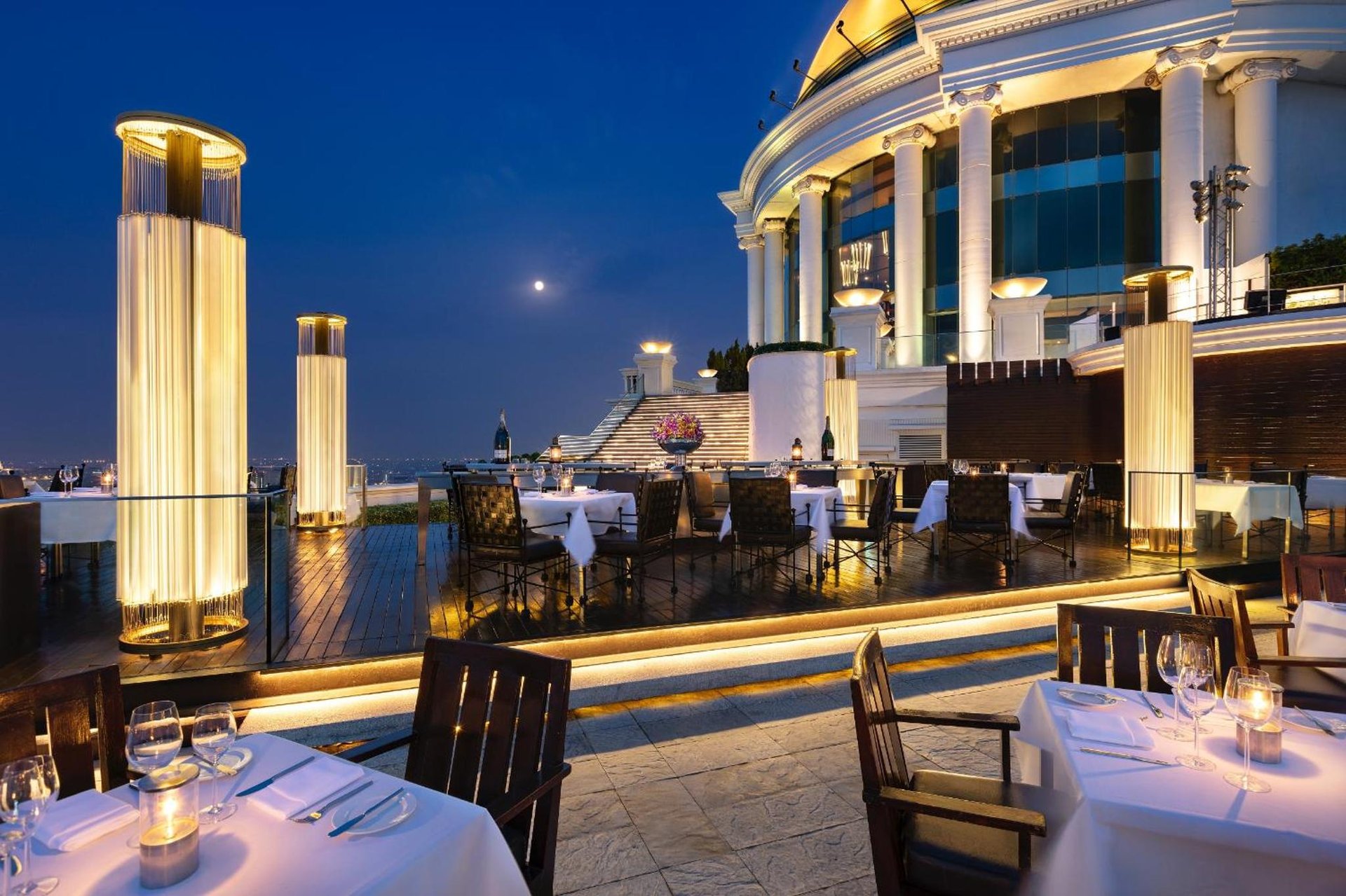 lebua at State Tower photo 4