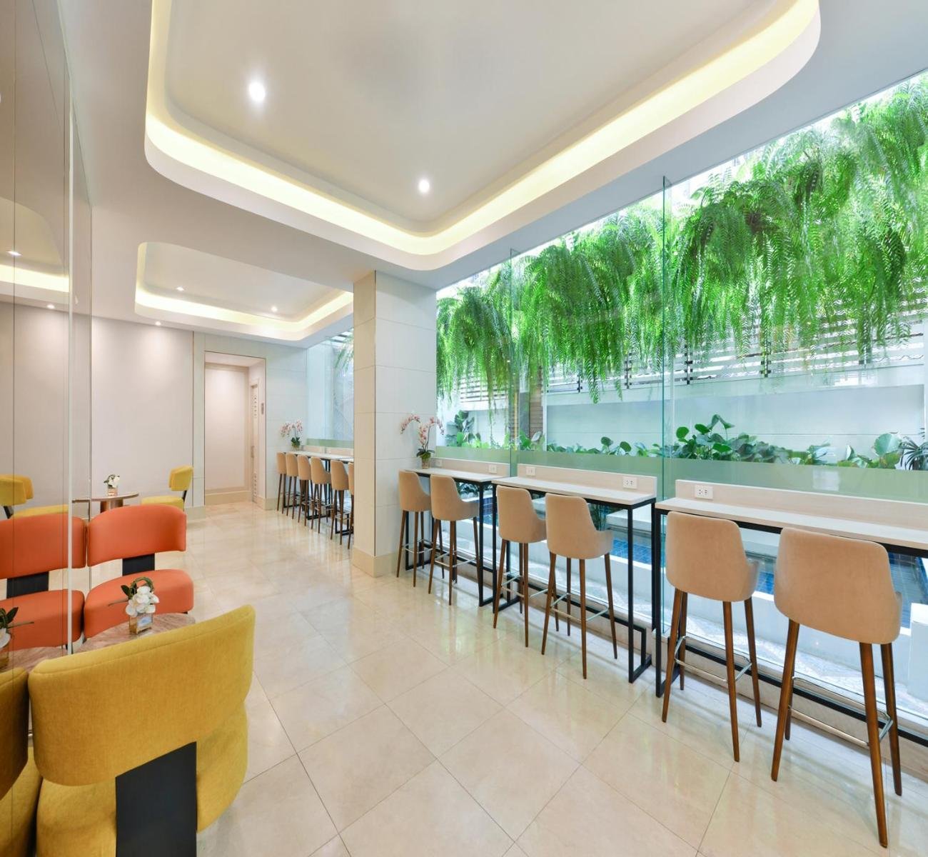 Centre Point Plus Hotel Pratunam photo 4