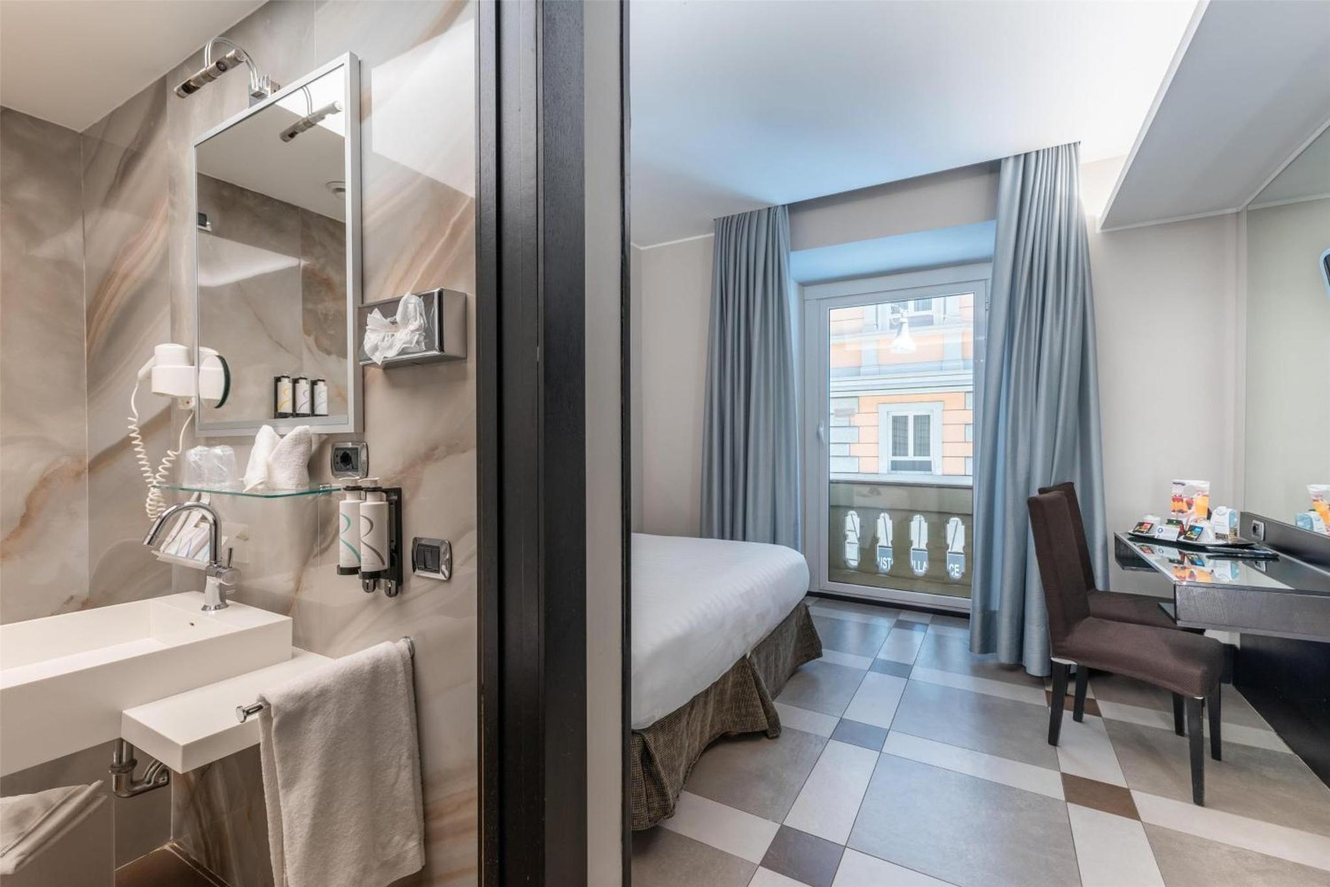 Best Western Plus Hotel Universo photo 2