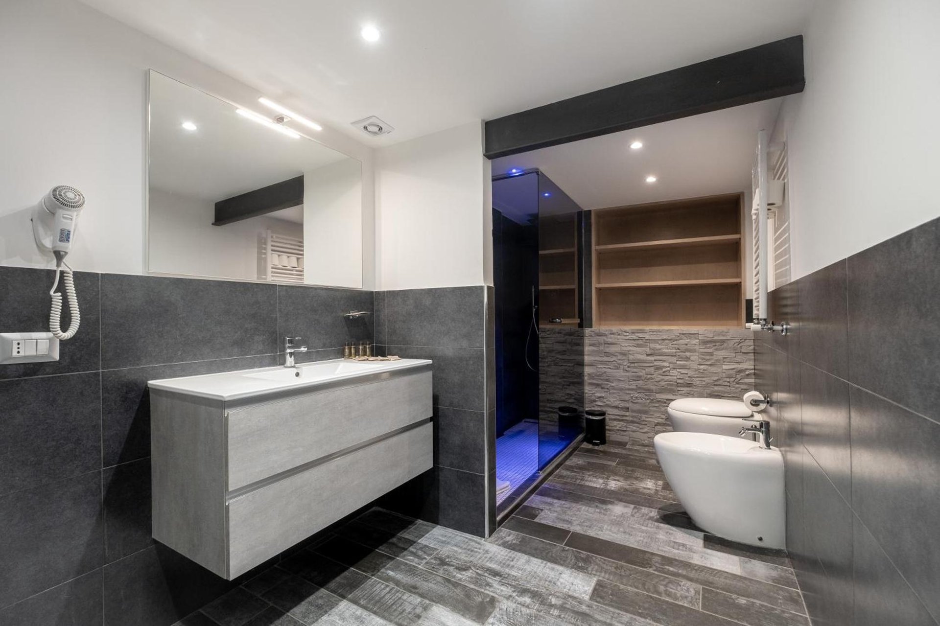 Arch Rome Suites photo 2
