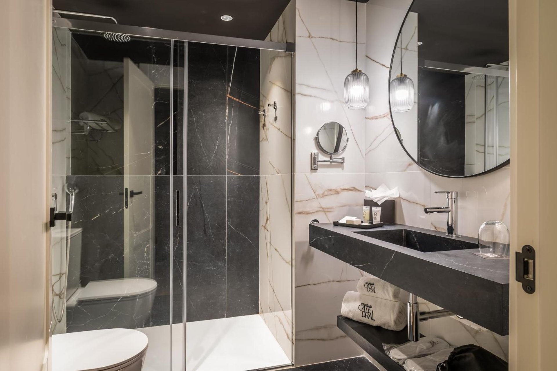 Hotel Barcelona Catedral 4 Sup photo 4