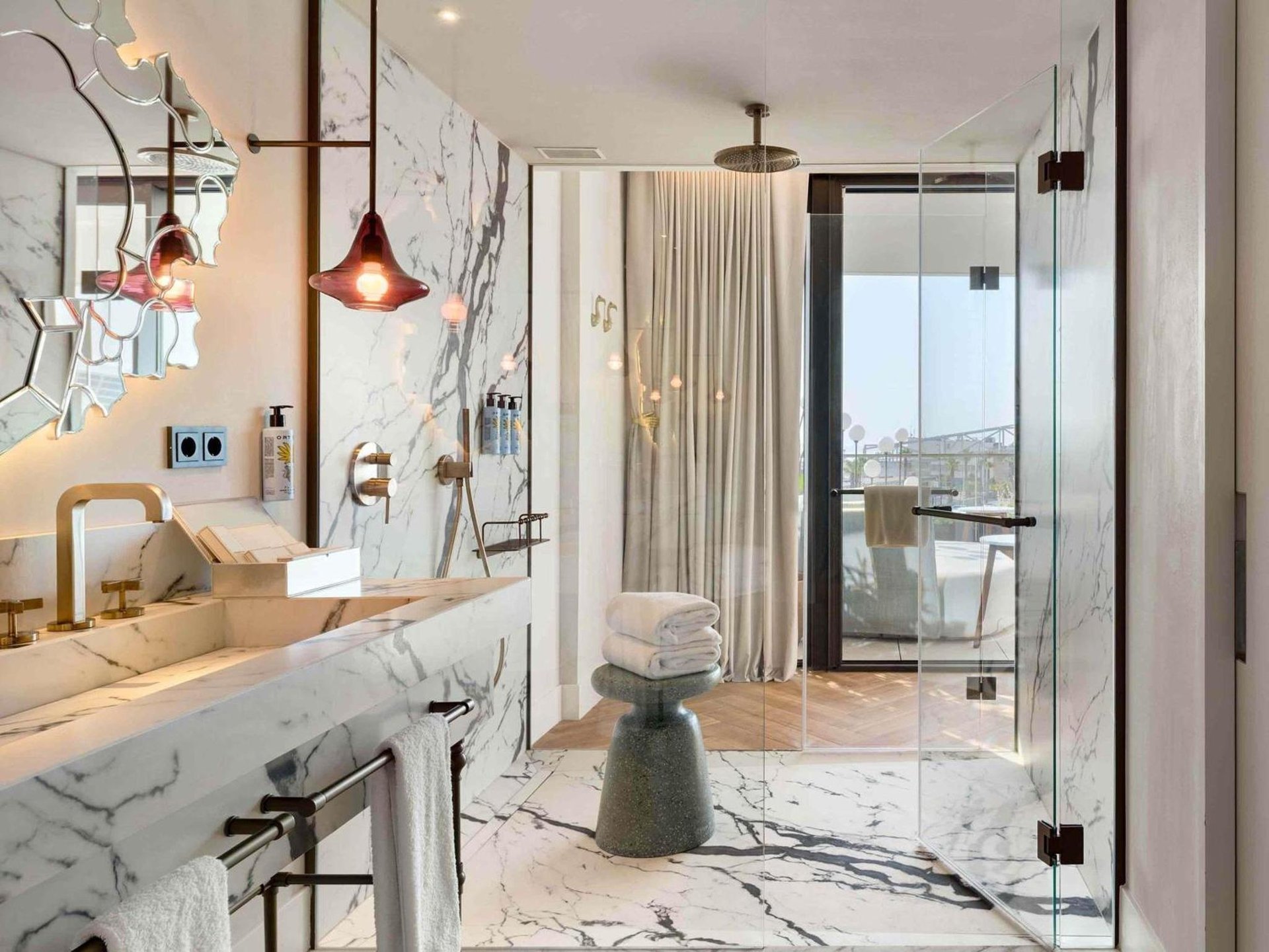 SLS Barcelona photo 2
