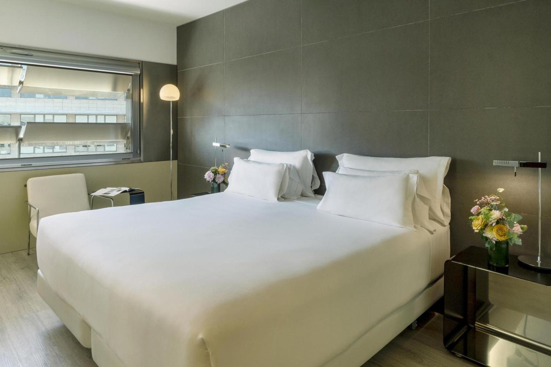 NH Collection Barcelona Constanza photo 1