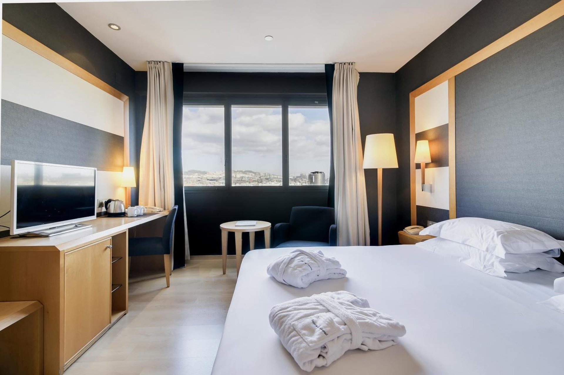 Hotel Barcelona Universal photo 1