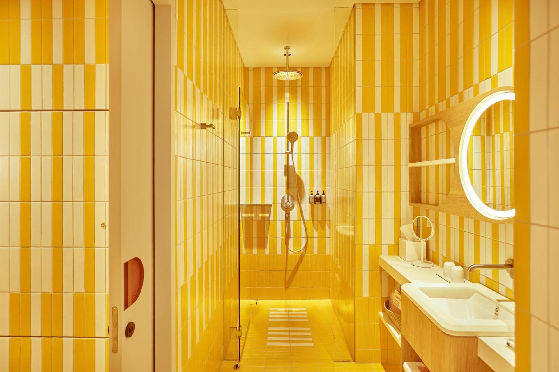 The Standard, Singapore photo 2