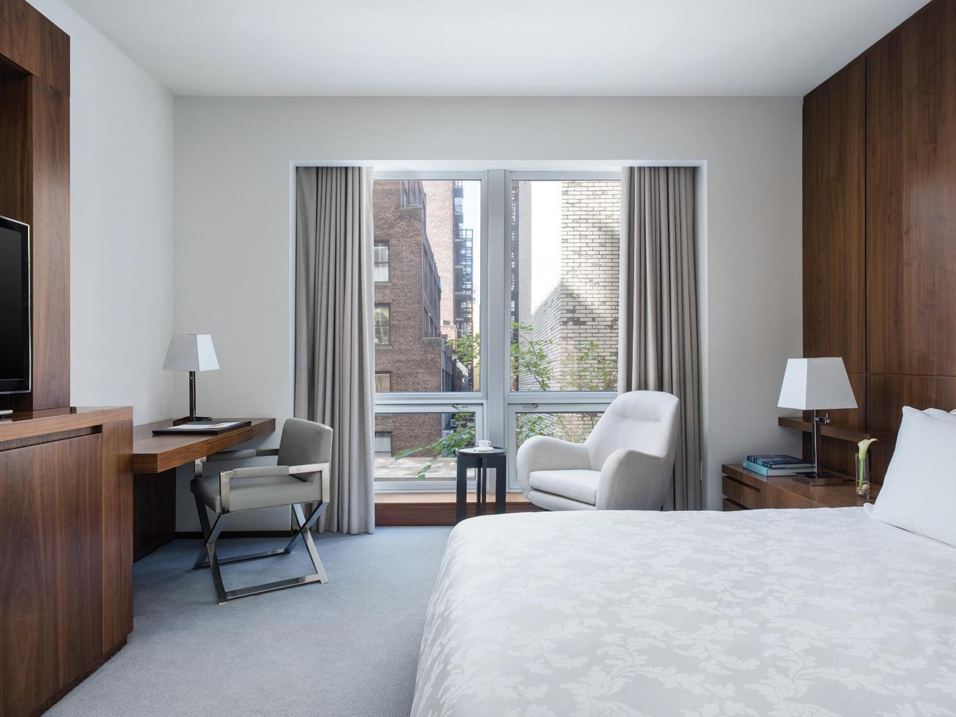 The Langham, New York, Fifth Avenue photo 1