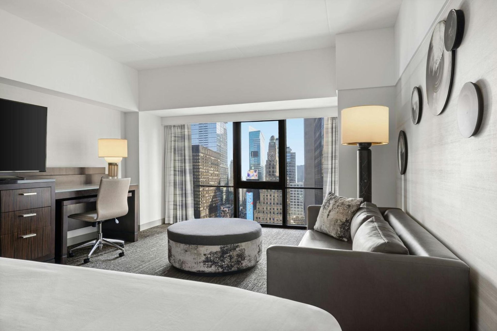 New York Marriott Marquis photo 1
