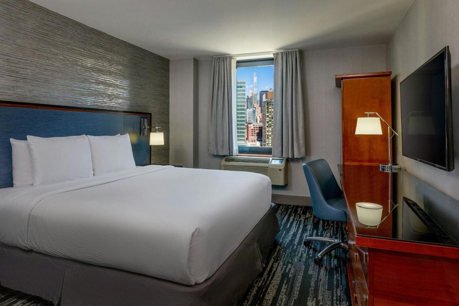 Fairfield By Marriott New York Manhattan Times Square photo 1