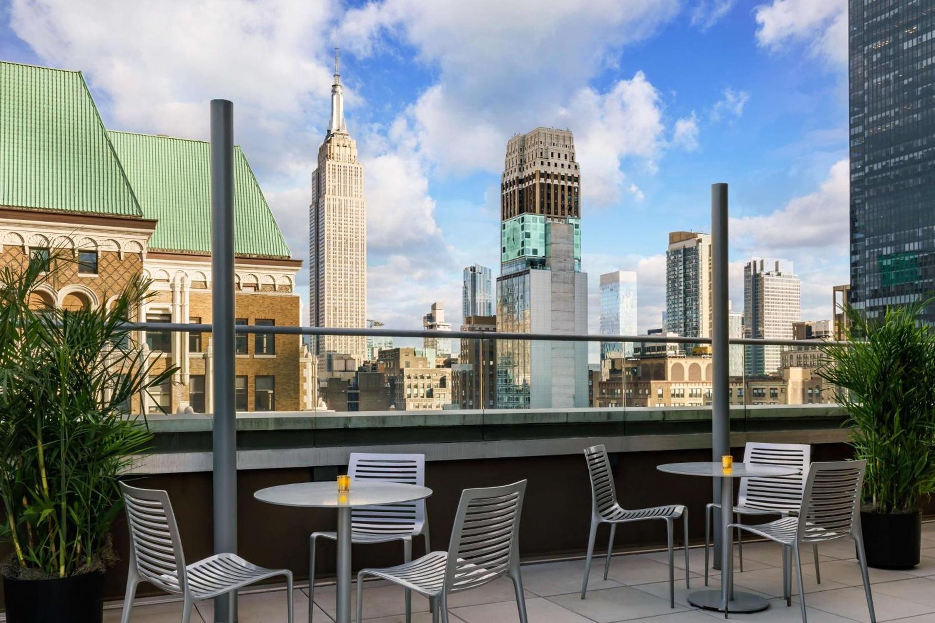DoubleTree by Hilton New York Times Square South photo 1