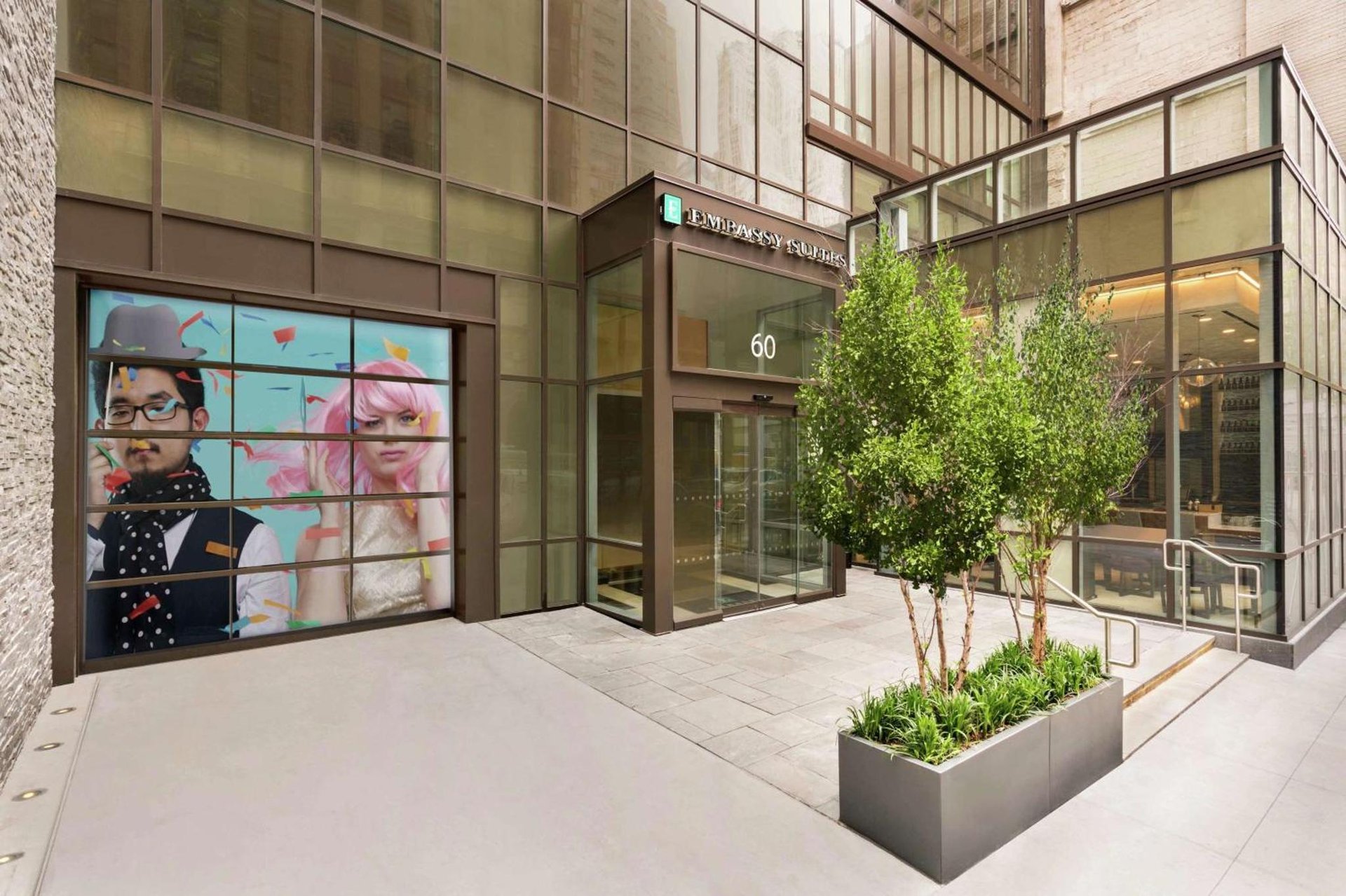 Embassy Suites By Hilton New York Manhattan Times Square photo 4
