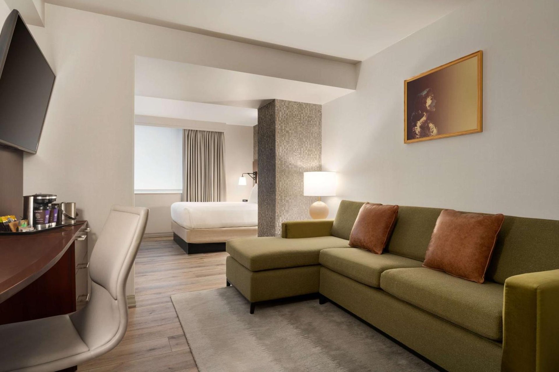 DoubleTree by Hilton New York Downtown photo 4