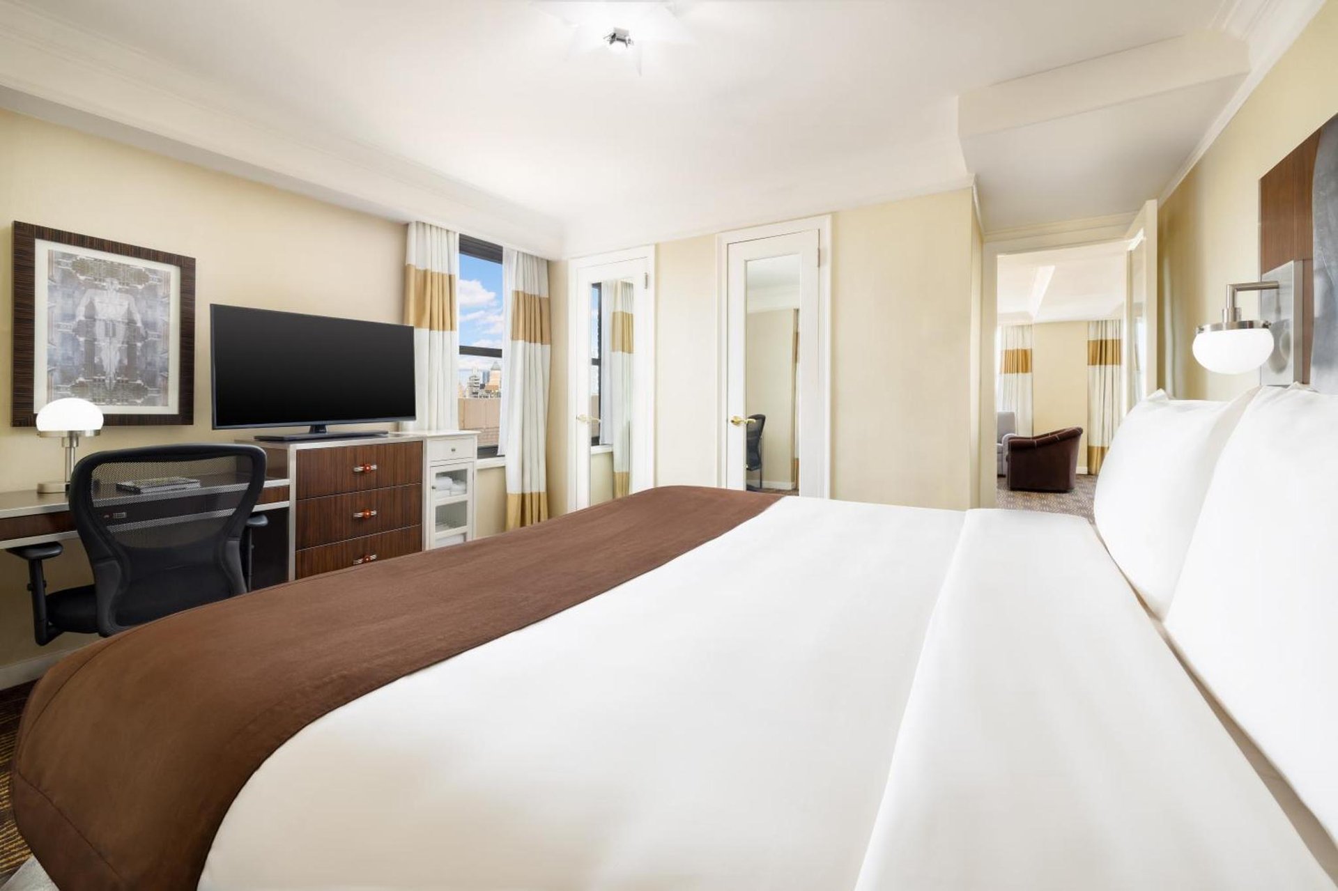 New Yorker by Lotte Hotels photo 4