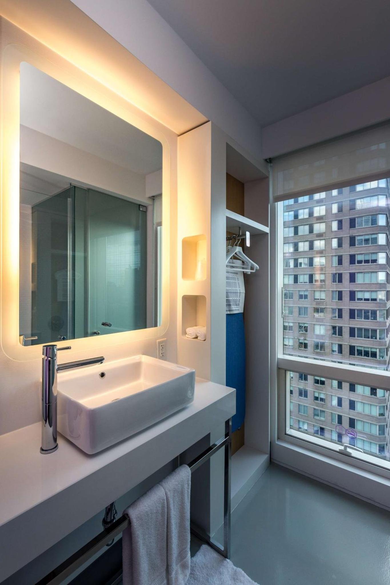 YOTEL New York Times Square photo 2