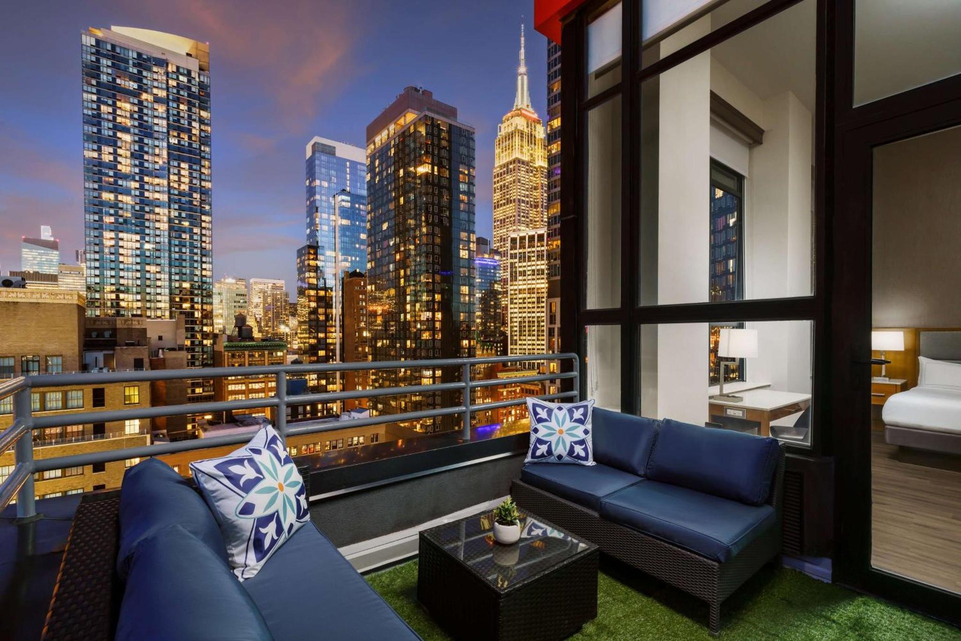 DoubleTree by Hilton Hotel New York City - Chelsea photo 1