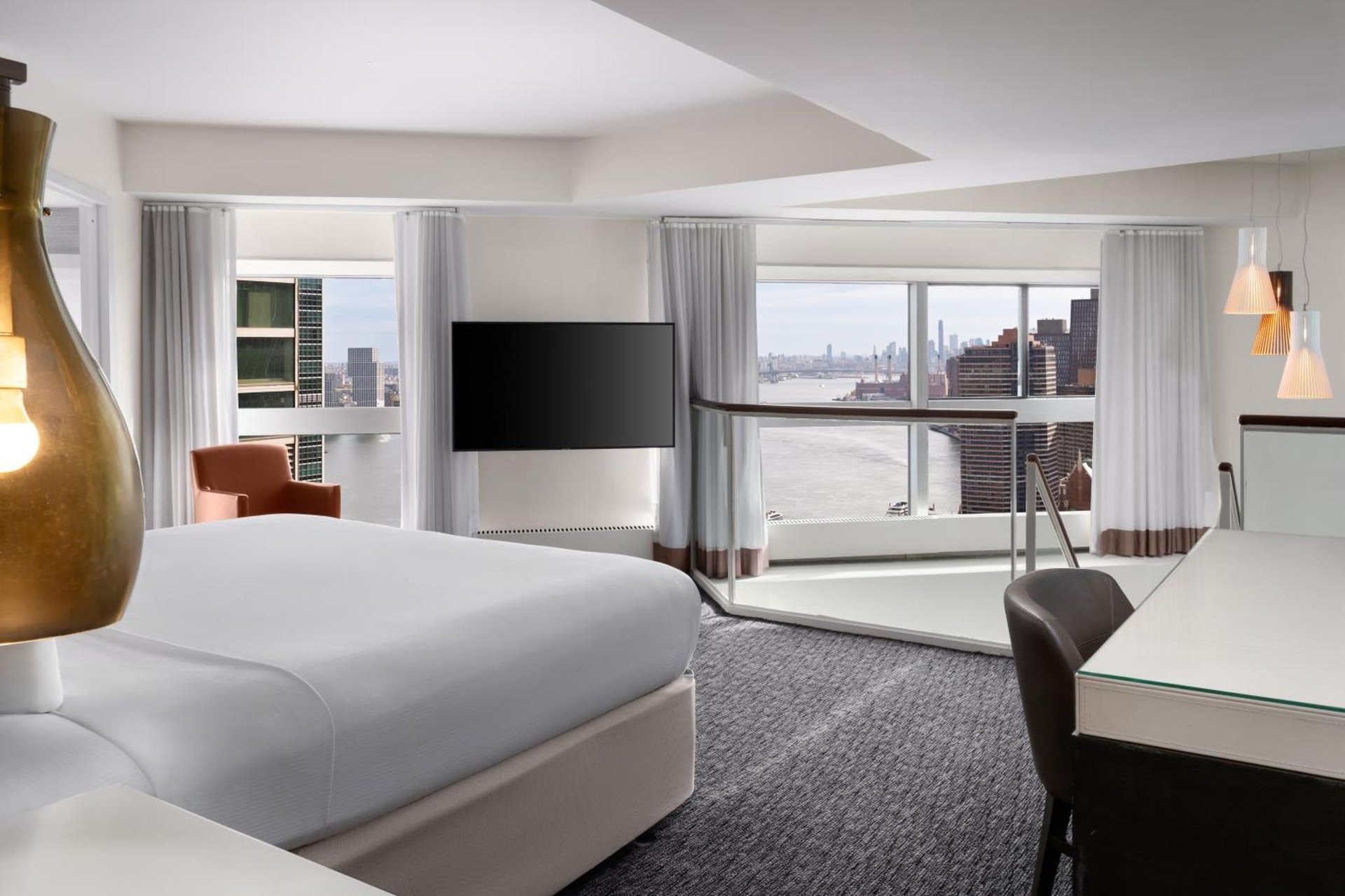 Millennium Hilton New York One UN Plaza photo 4