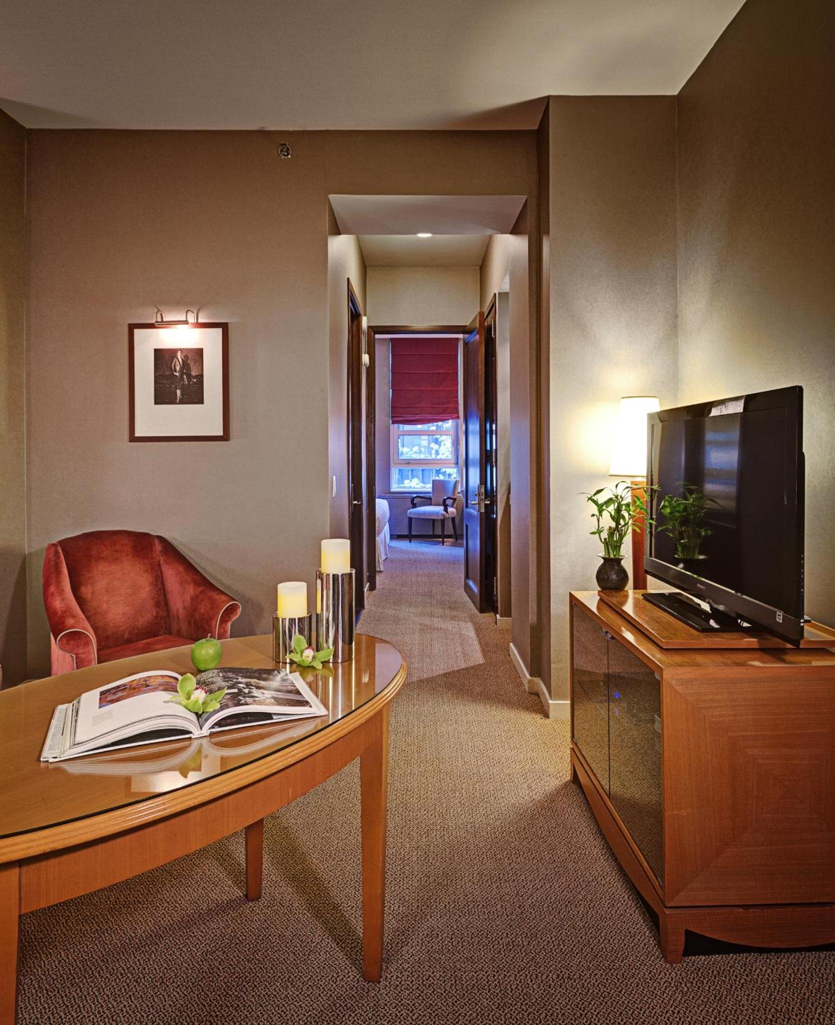 Hotel Giraffe by Library Hotel Collection photo 4