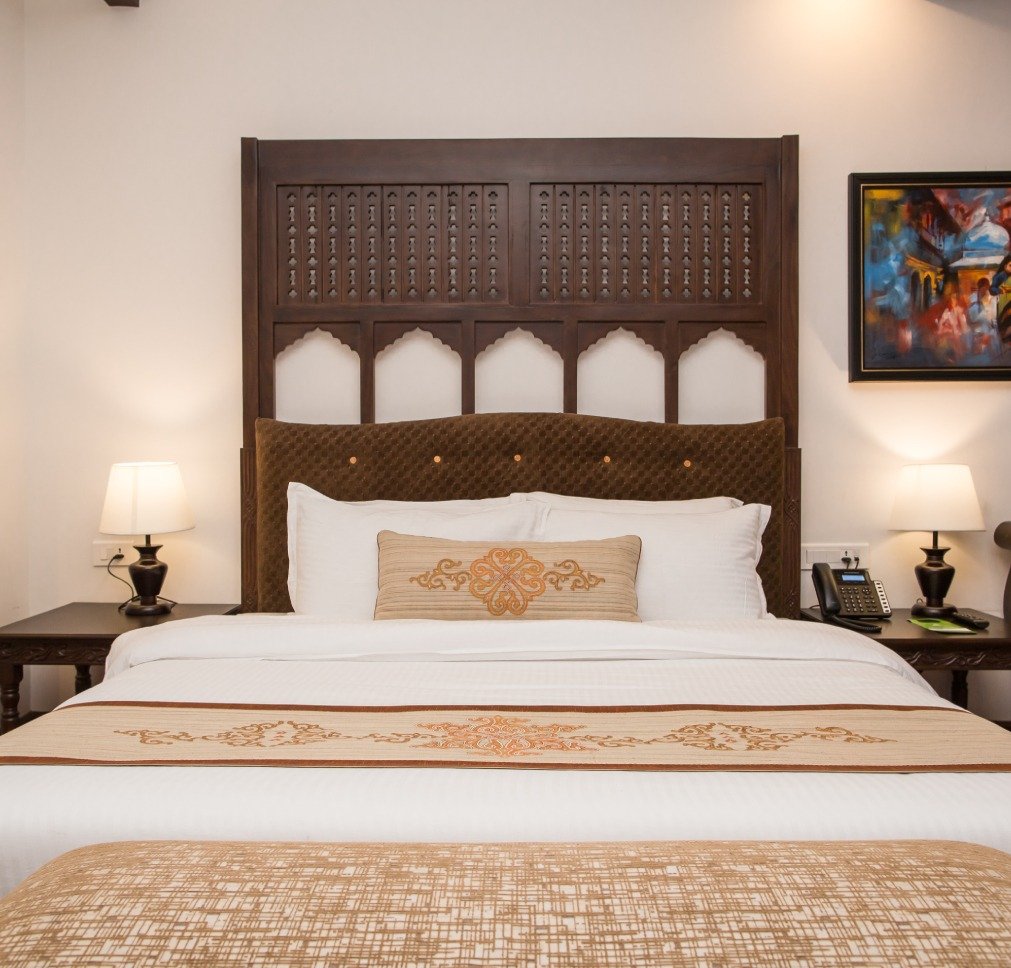 Classic Standard Base View King Room