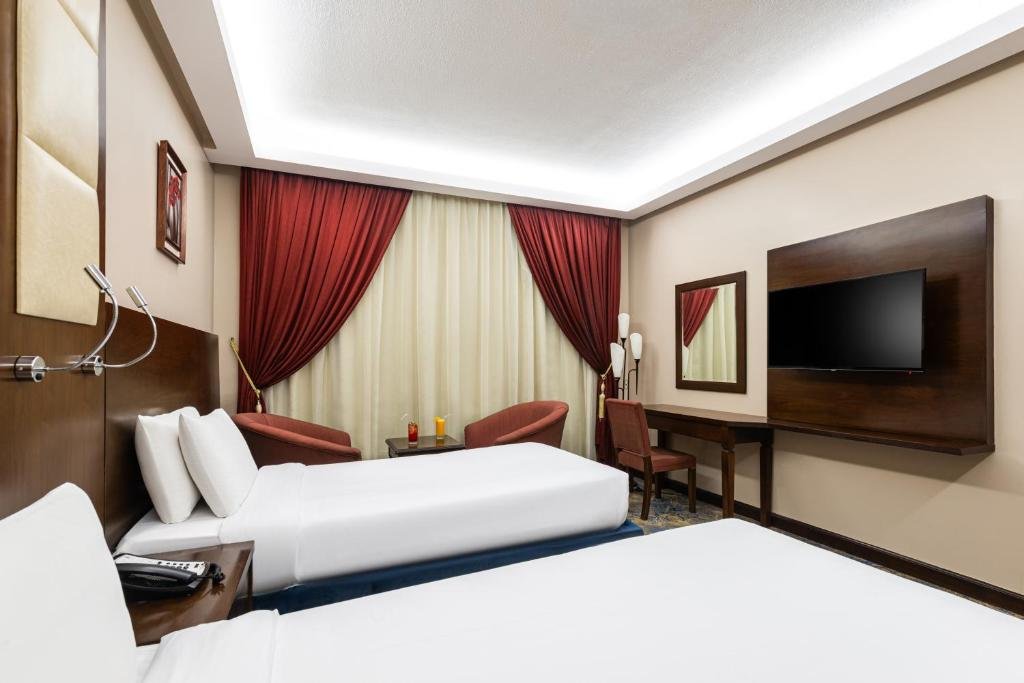 Razana Al Rawdha Hotel