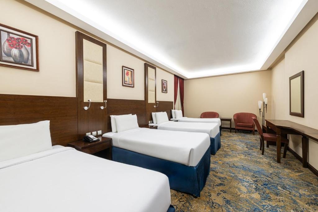 Razana Al Rawdha Hotel