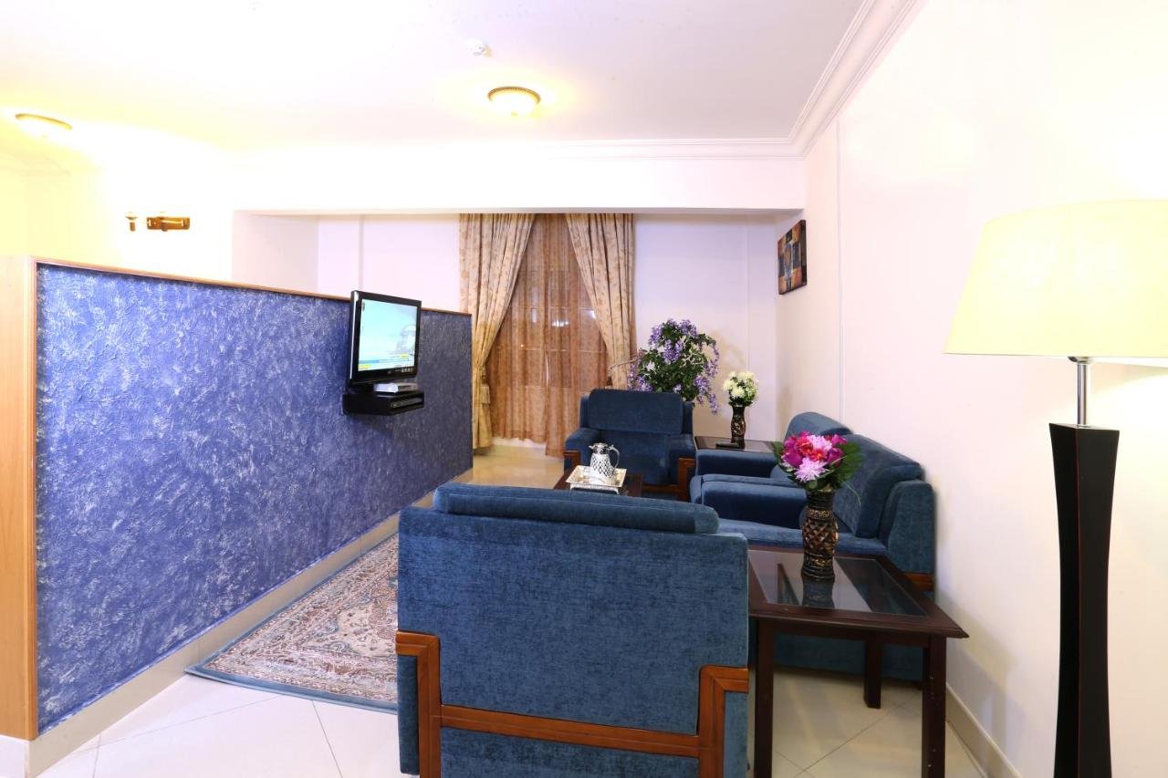 Photo of Executive Suite #3