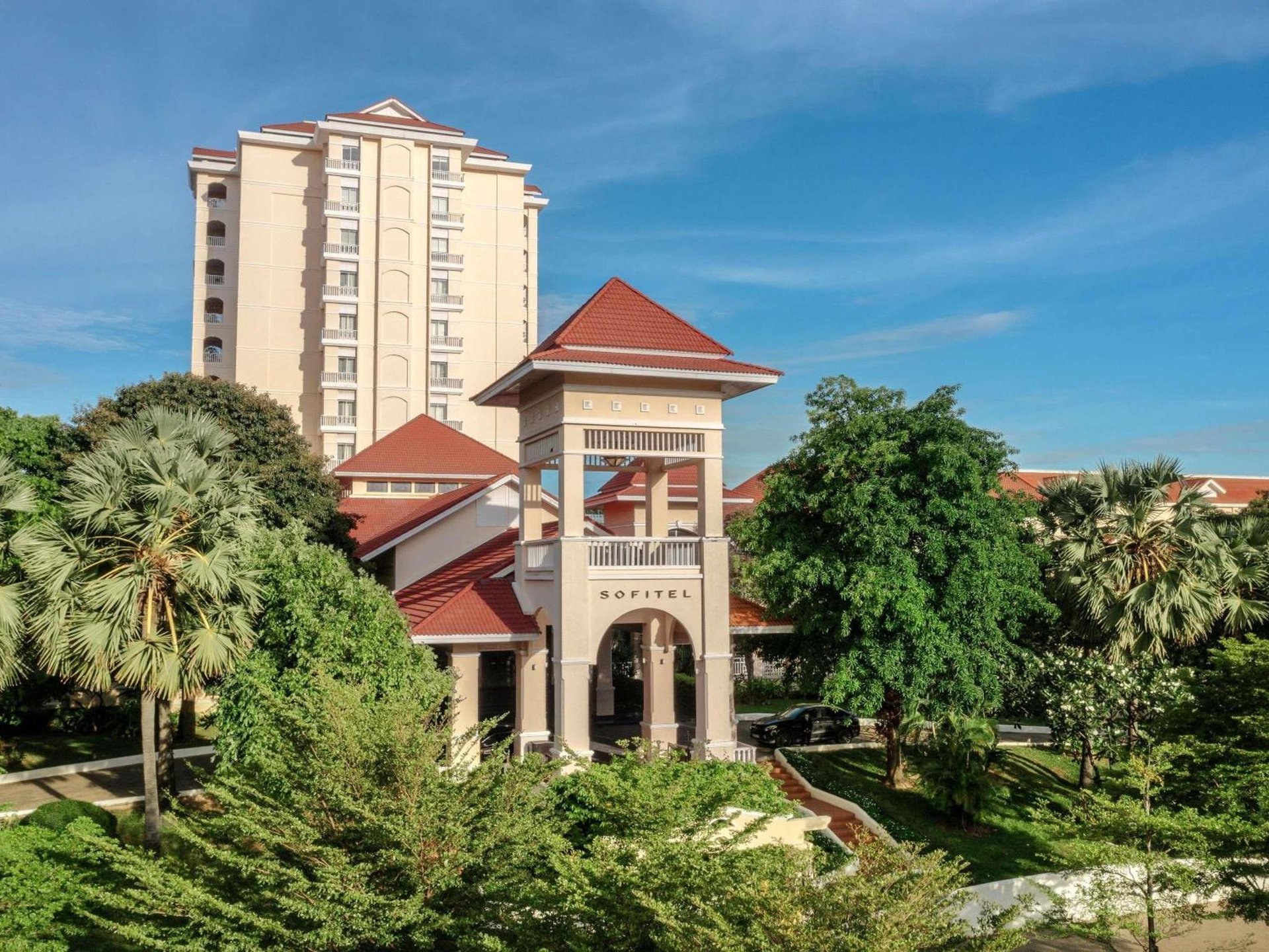 Sofitel Phnom Penh Phokeethra — None, Phnom Penh