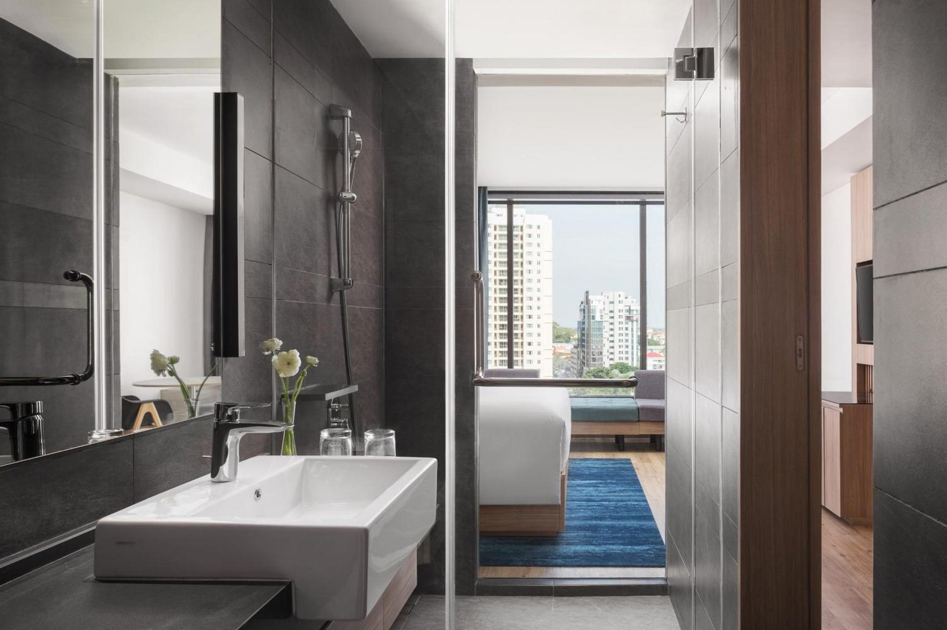 Courtyard by Marriott Phnom Penh photo 2