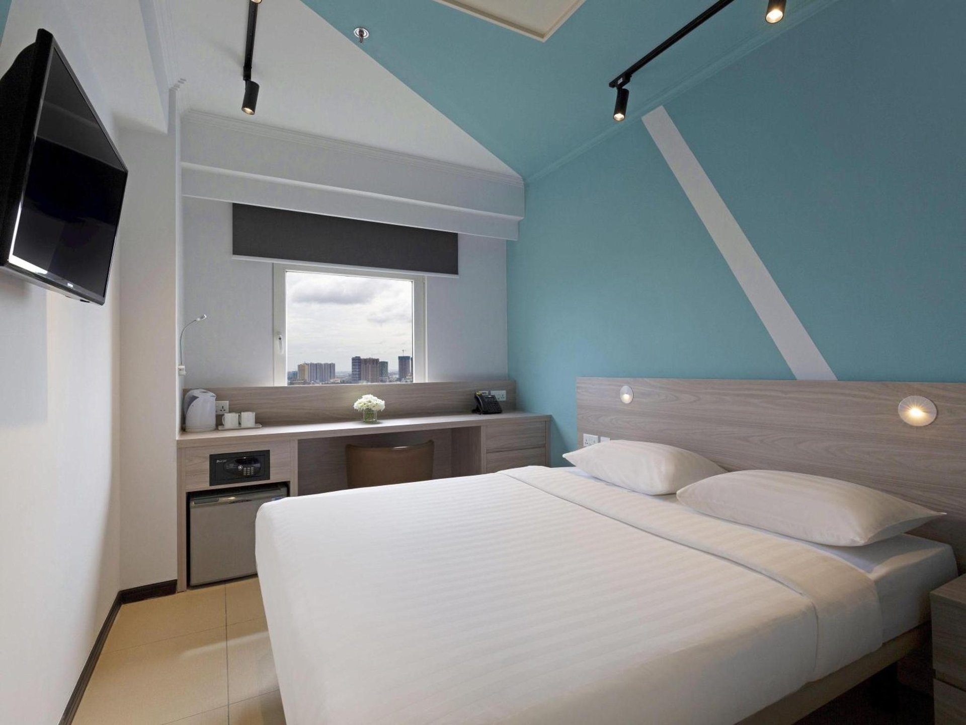 ibis budget Phnom Penh Riverside photo 3