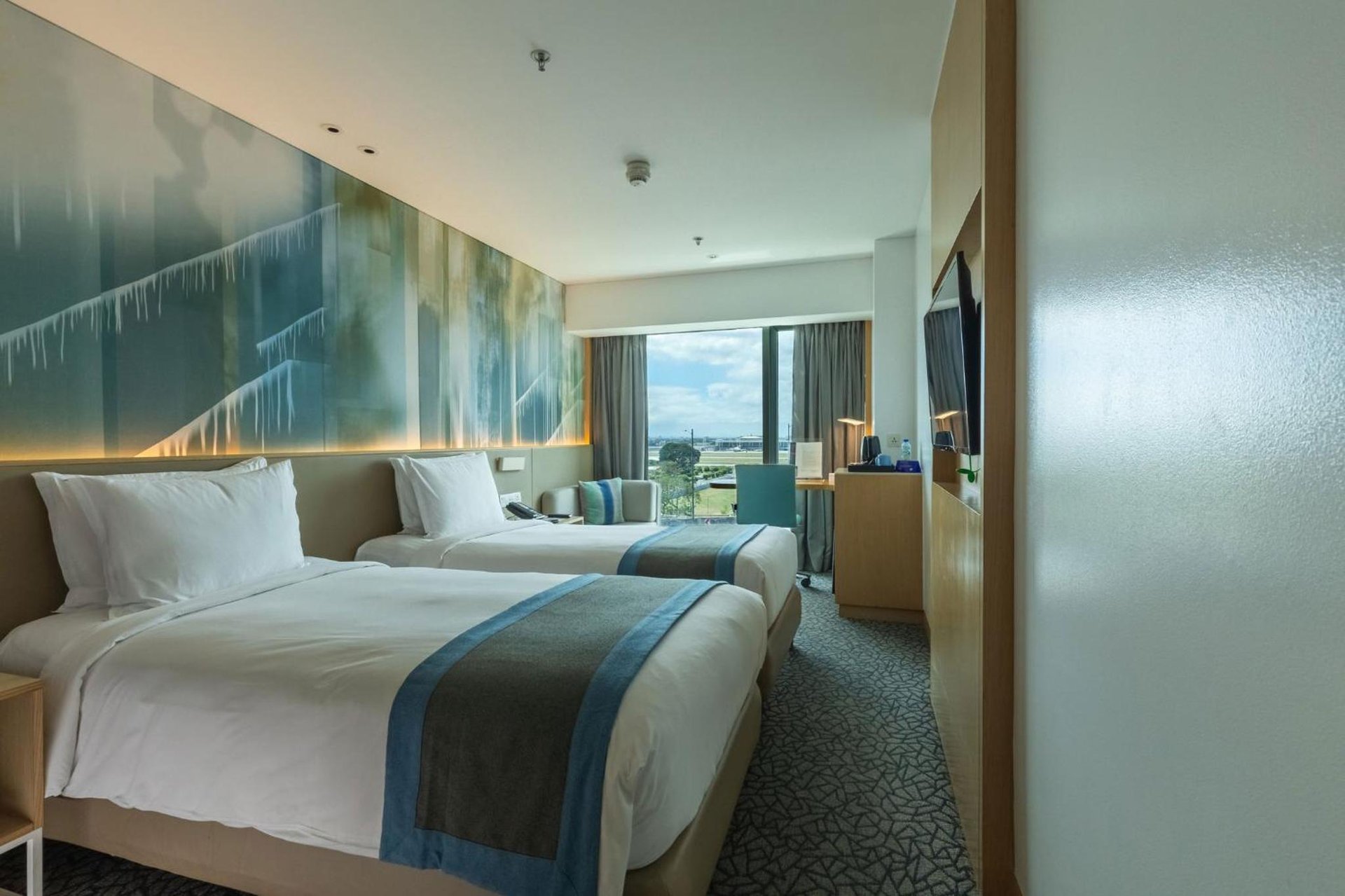 Holiday Inn Express Manila Newport City by IHG photo 1