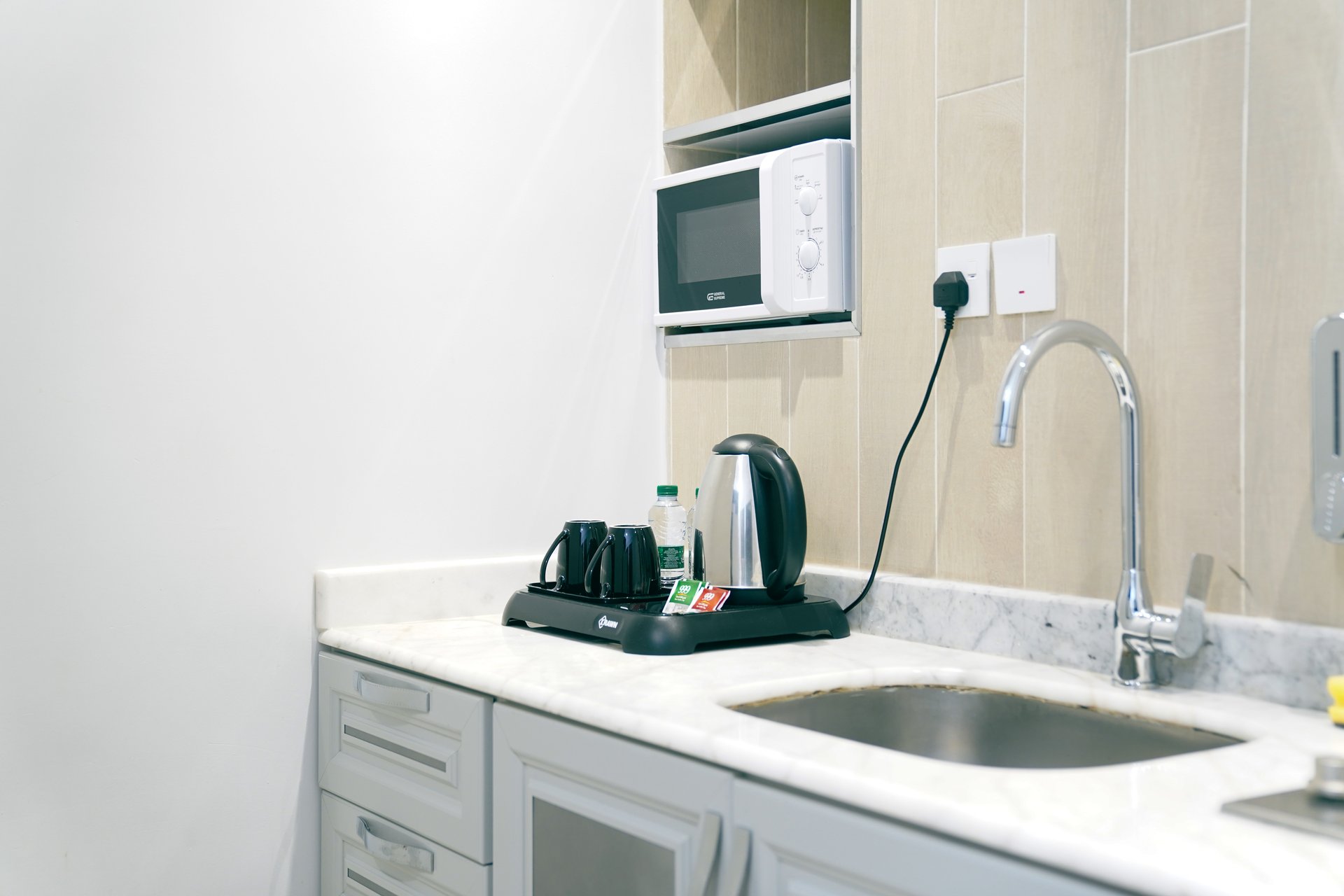 Ferbion Hotel Abha - kitchenette