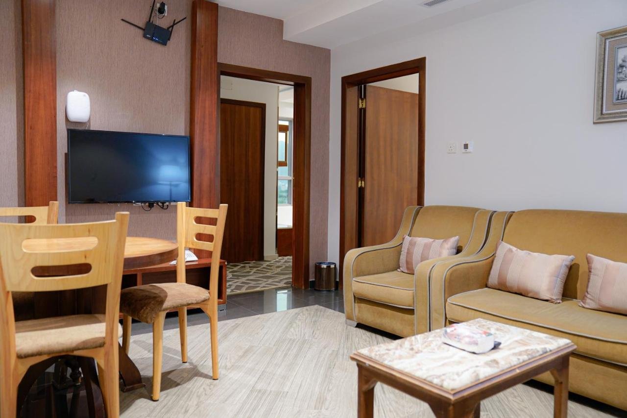 Photo of Two-Bedroom Apartment #4