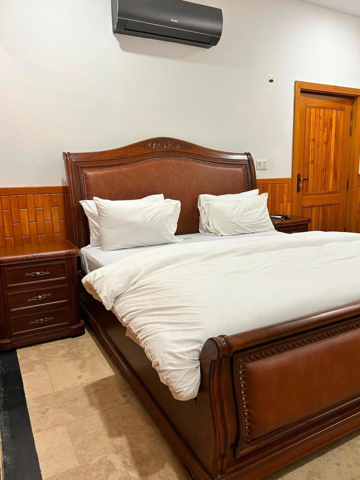 Photo of Deluxe Double Room #2