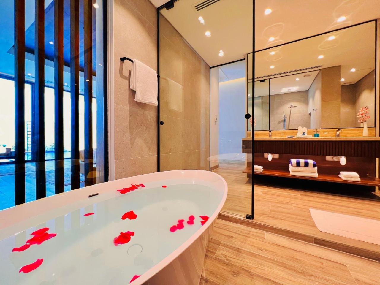 Photo of One Bedroom Studio Suite With Private Pool #4