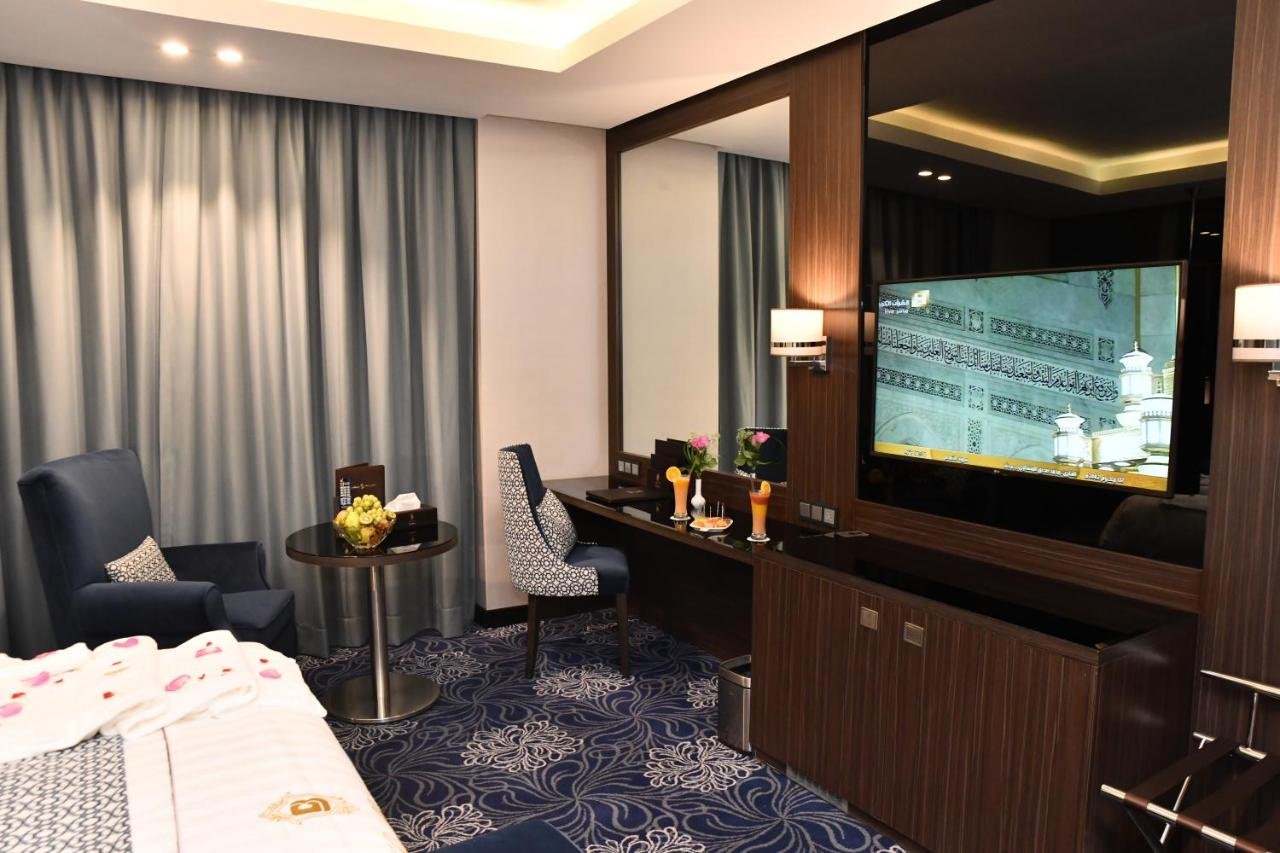 Photo of Premium Junior Suite #14