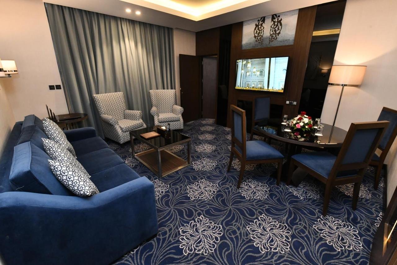 Photo of Premium Junior Suite #12