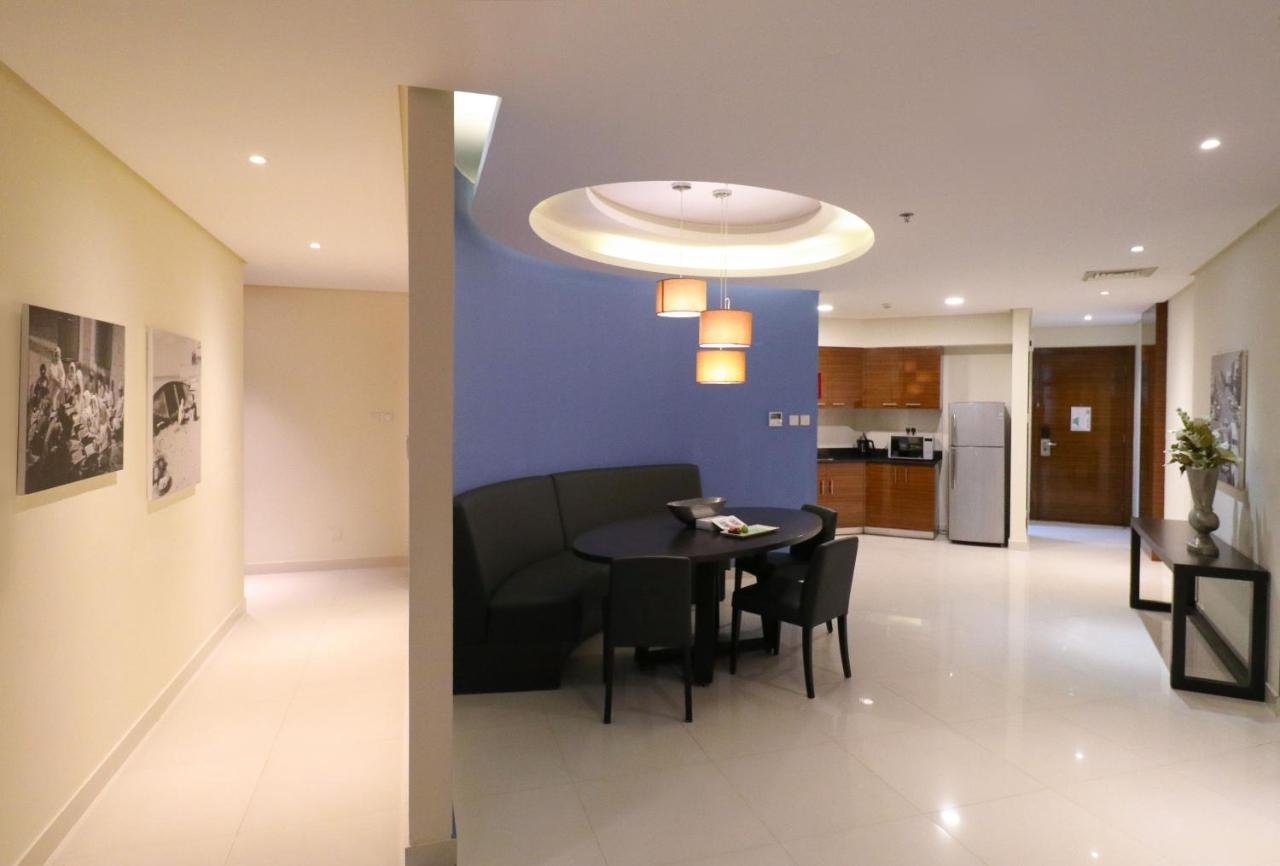 Photo of Three-Bedroom Apartment Sea and Pool View #8