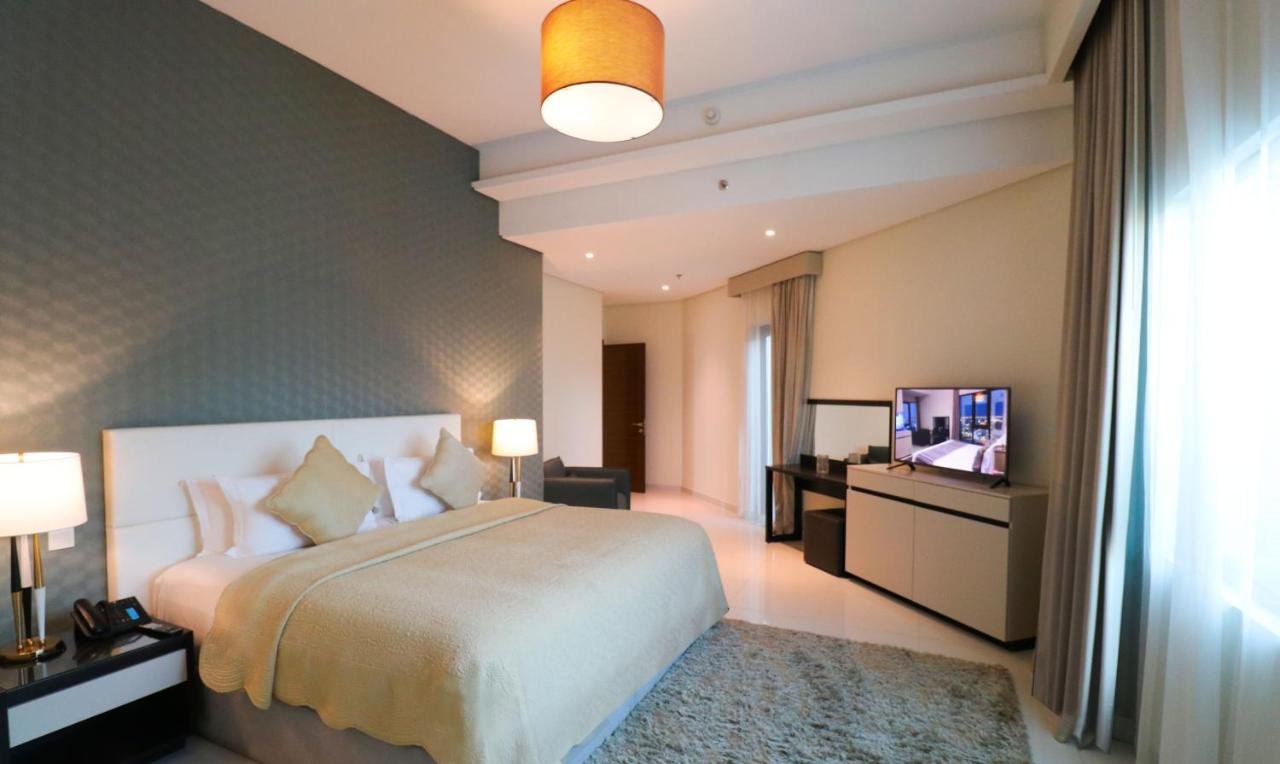 Photo of Emiri Penthouse #8