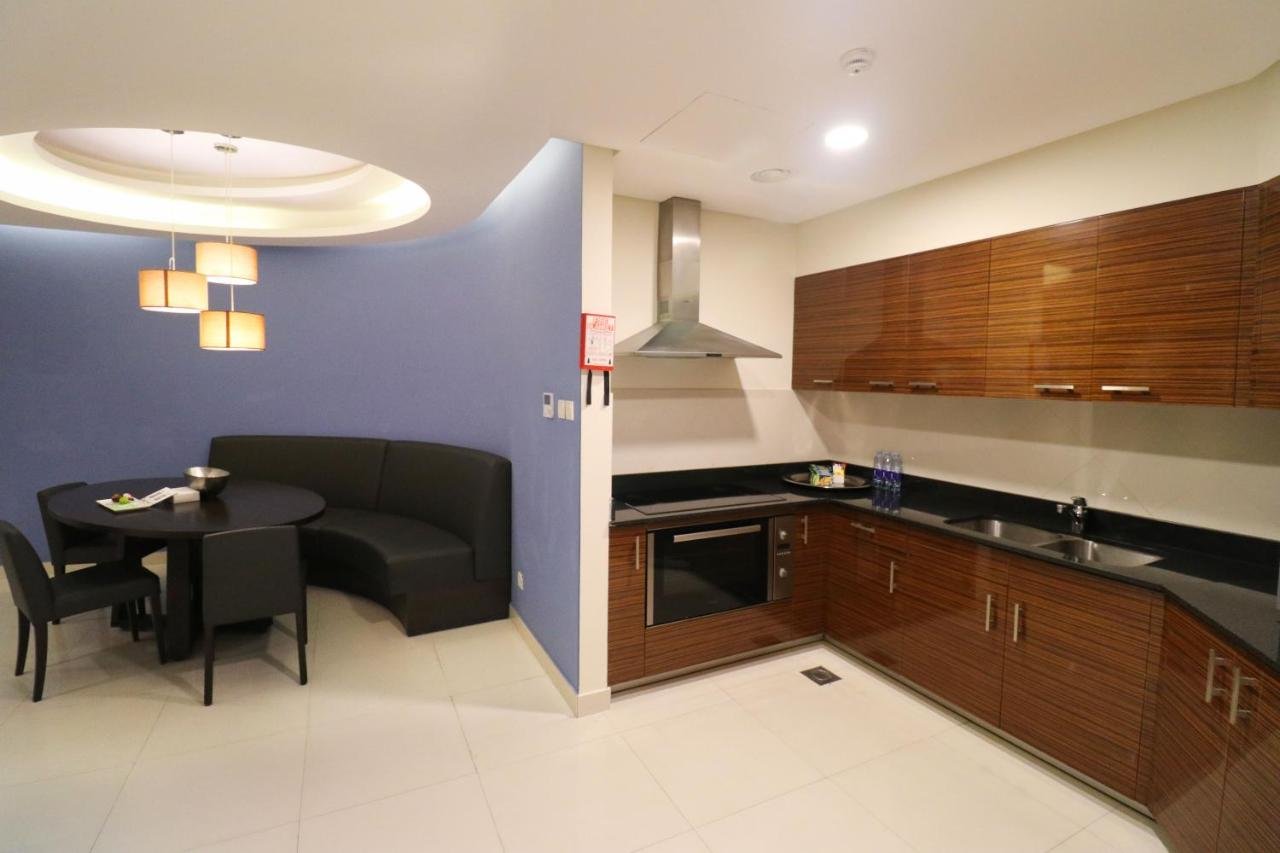 Photo of Three-Bedroom Apartment Sea and Pool View #9