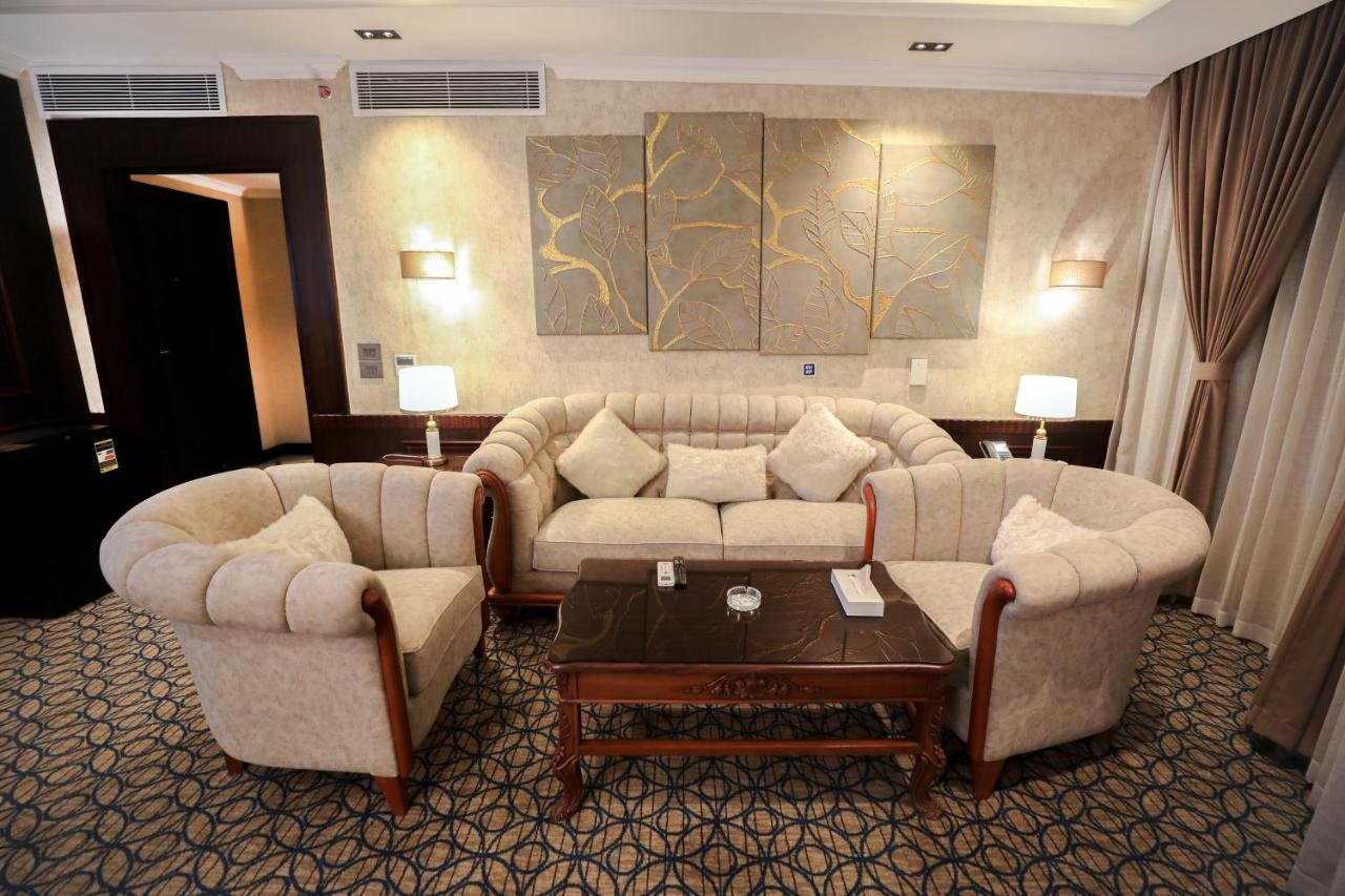 Photo of One-Bedroom Suite #5