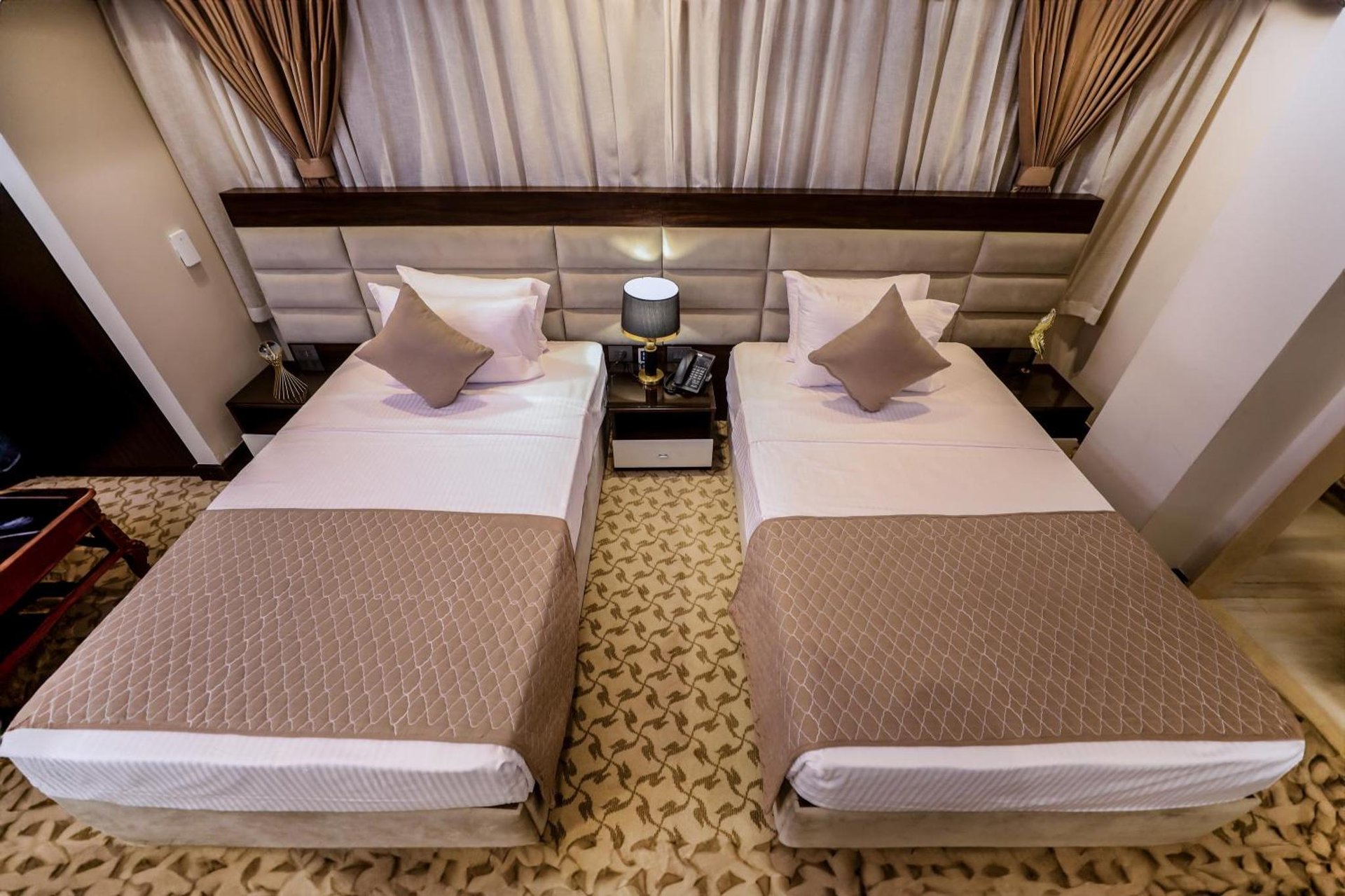 Standard Twin Room