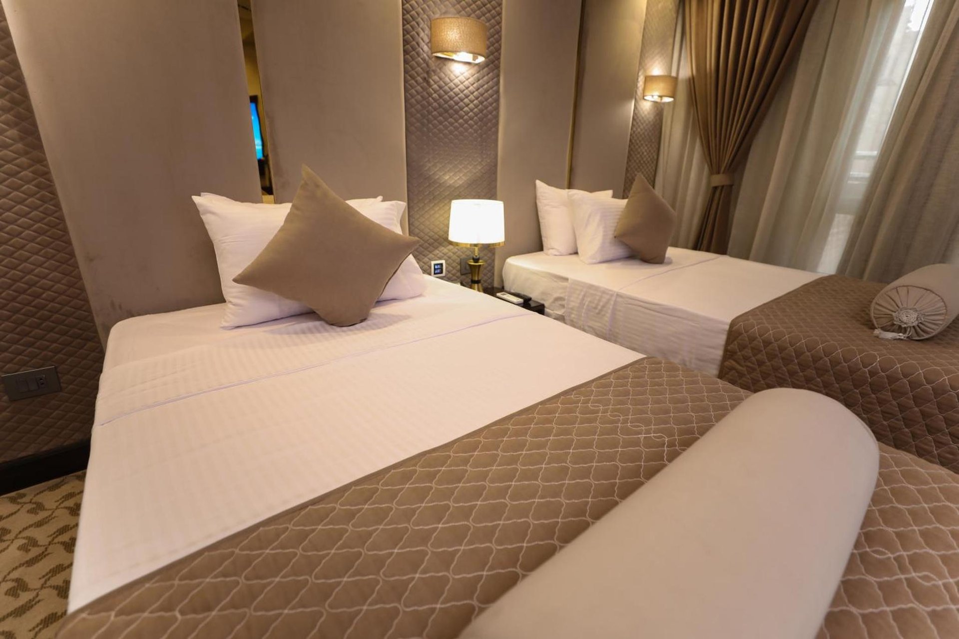 Photo of Standard Twin Room #12
