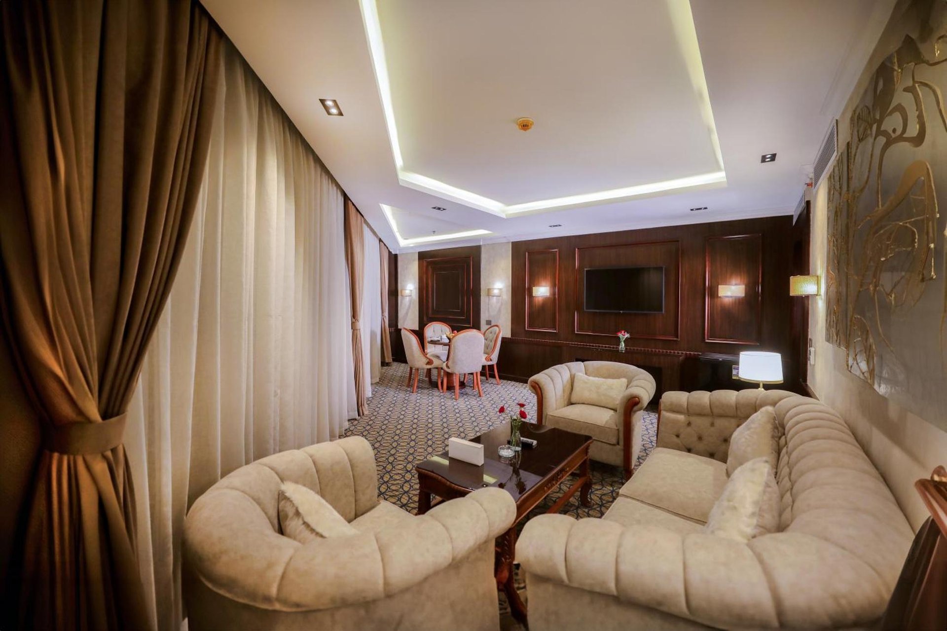 Photo of One-Bedroom Suite #2