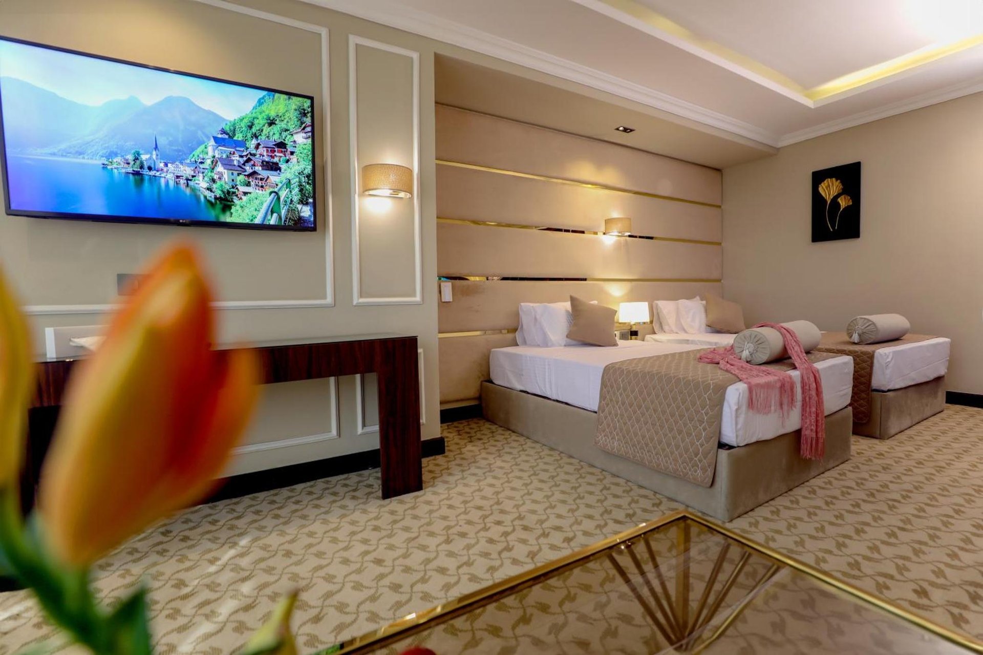 Photo of Superior Twin Room with City View #7