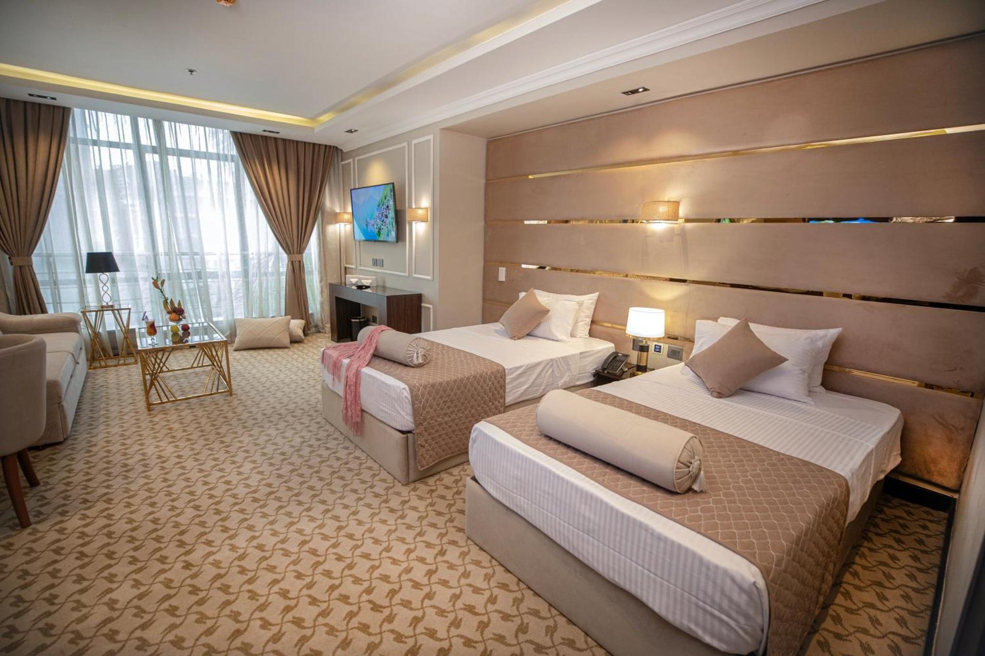 Photo of Superior Twin Room with City View #12