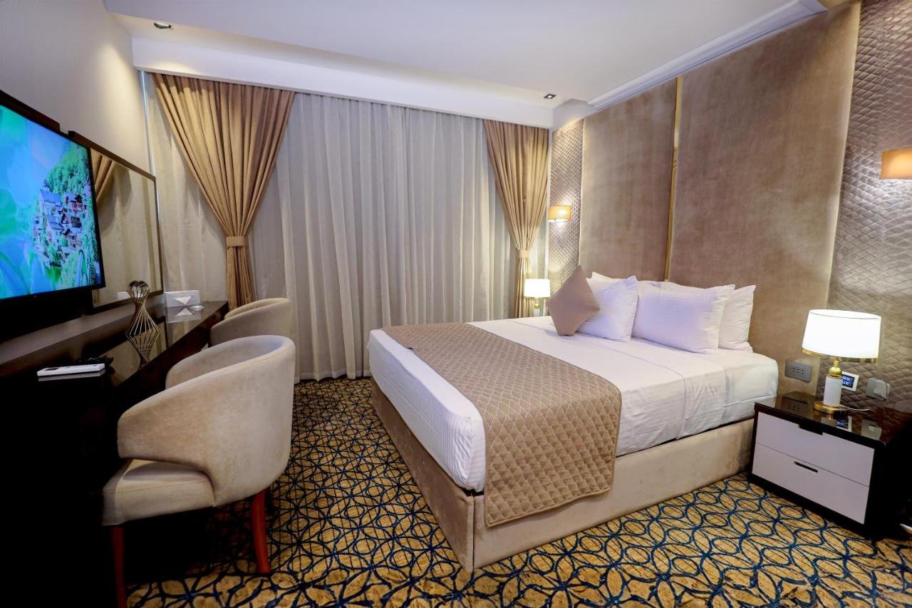 Photo of One-Bedroom Suite #21