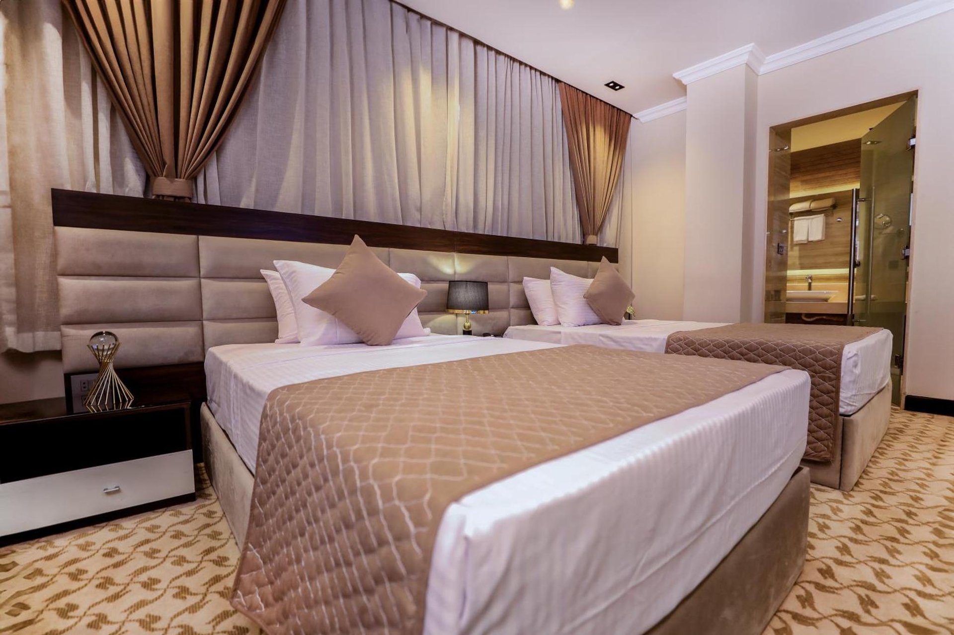 Photo of Standard Twin Room #7