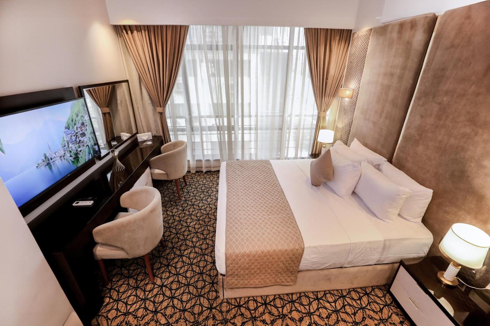 Photo of One-Bedroom Suite #6