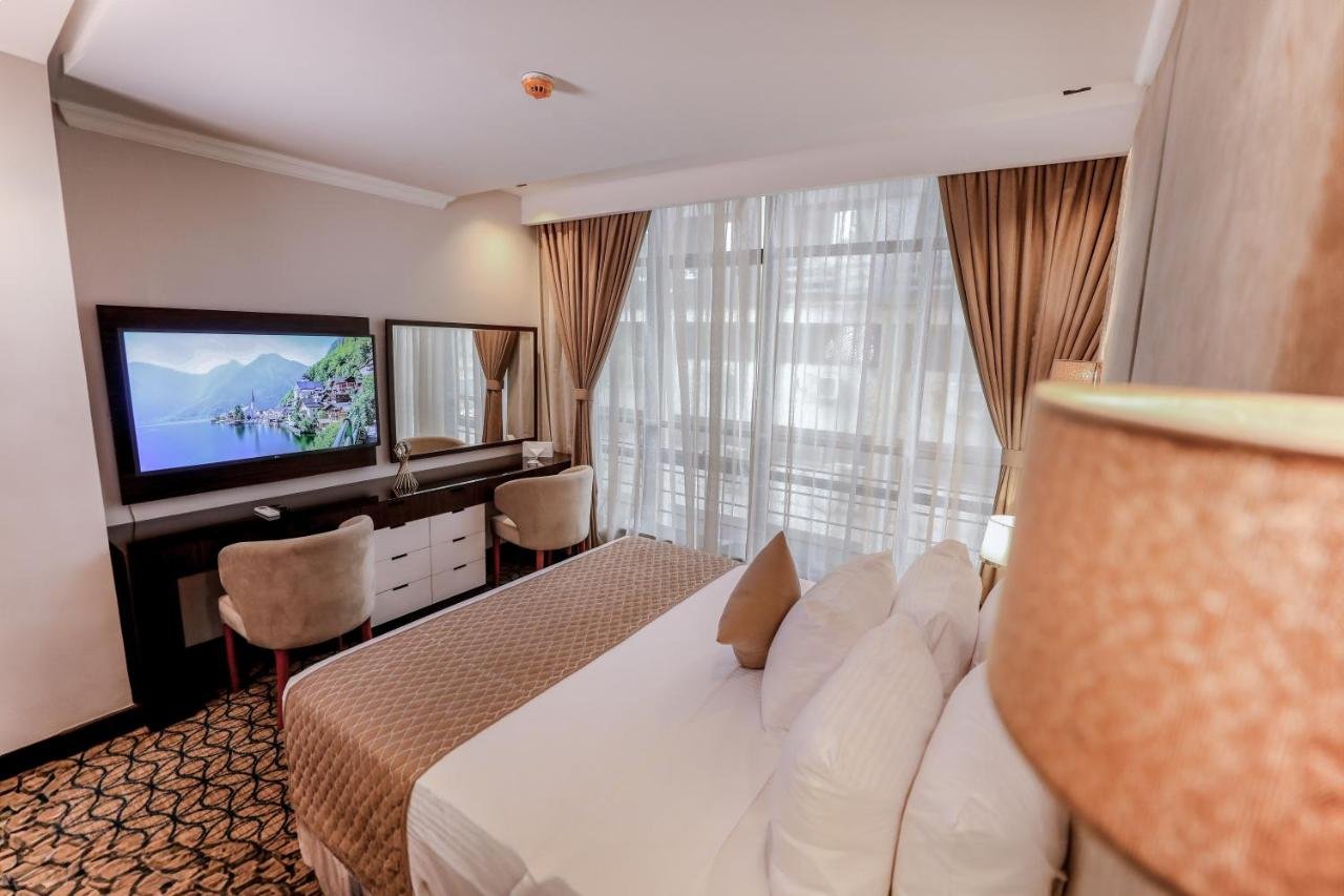Photo of One-Bedroom Suite #9