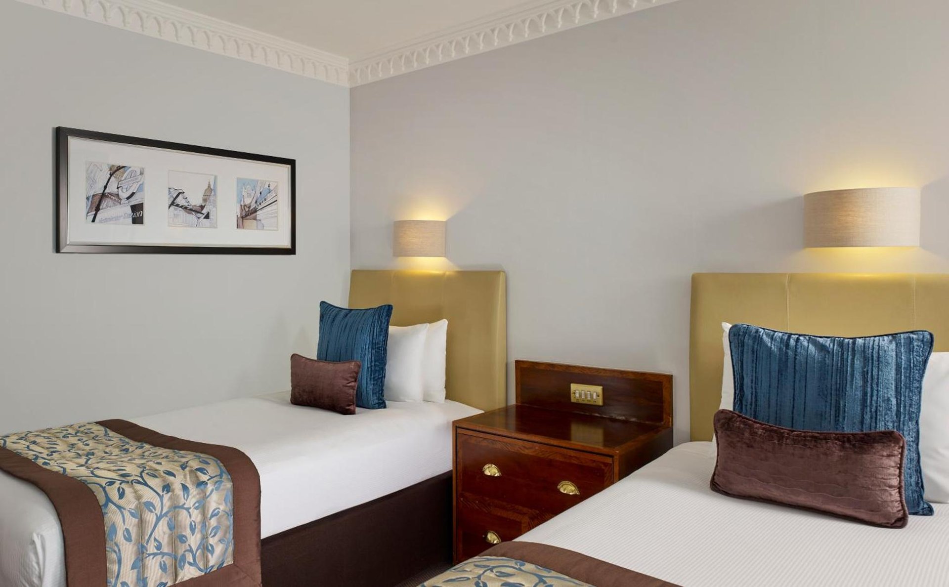 The Tower Hotel, by Thistle photo 4