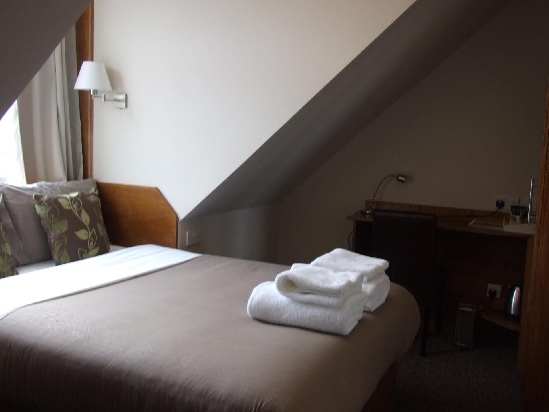 Double Room with Private Bathroom