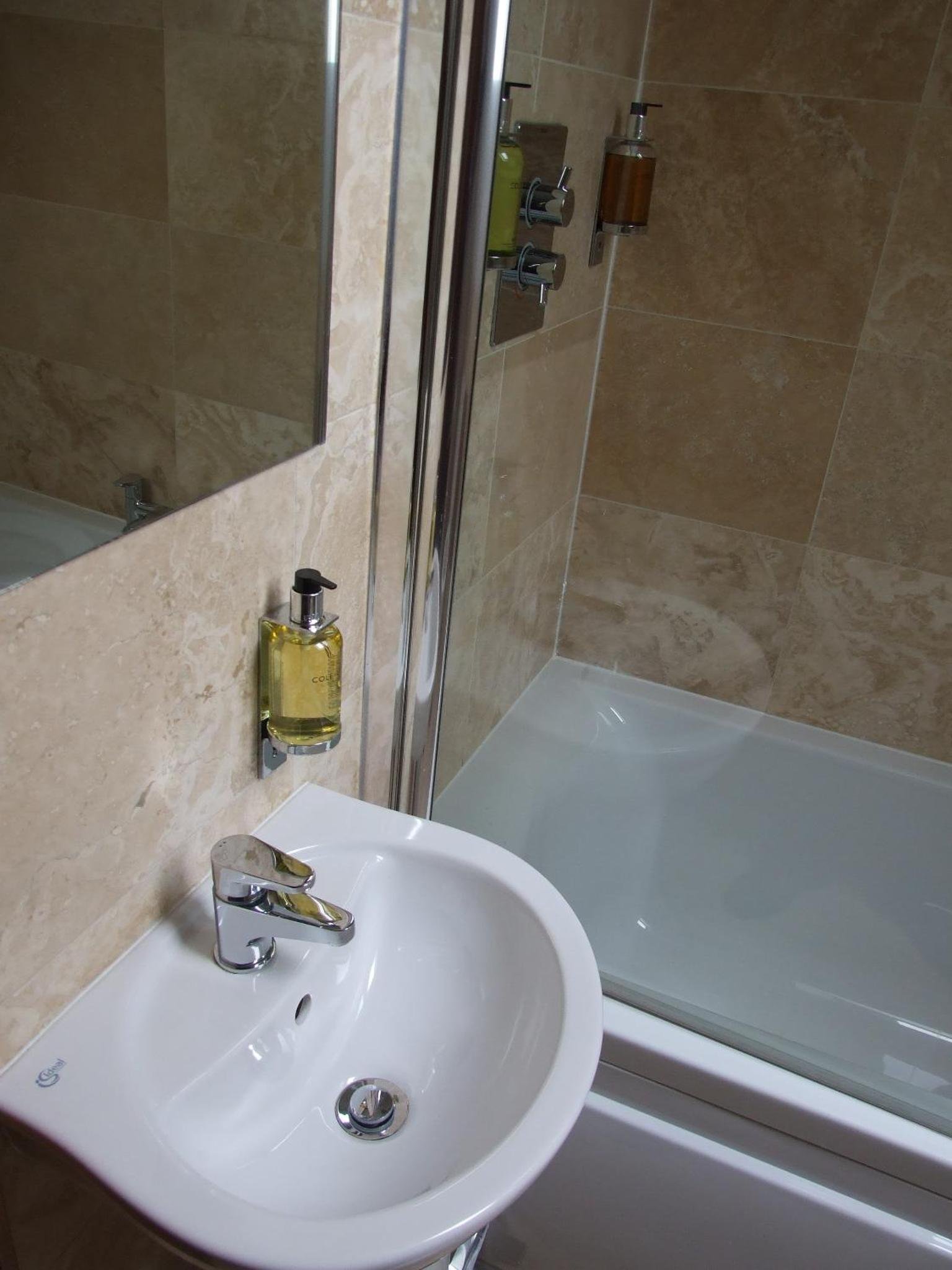 Photo of Double Room with Private External Bathroom #3